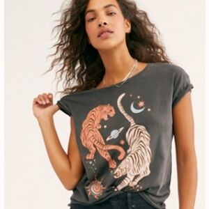 Free People Midnight Rider Circling Tigers Baby Tee Black size
